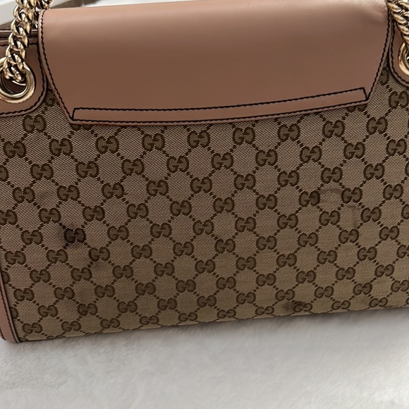 Gucci Emily Shoulder Chain Bag - Picture 8 of 11